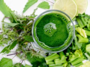 Healthy Detox Juice with Bloom Green and Superfoods Ingredients